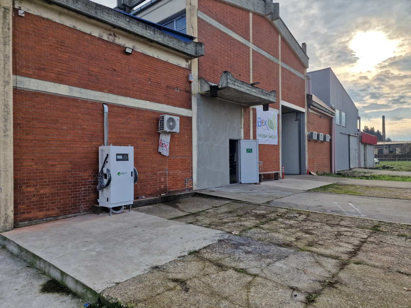 Brzo punjenje električnih vozila